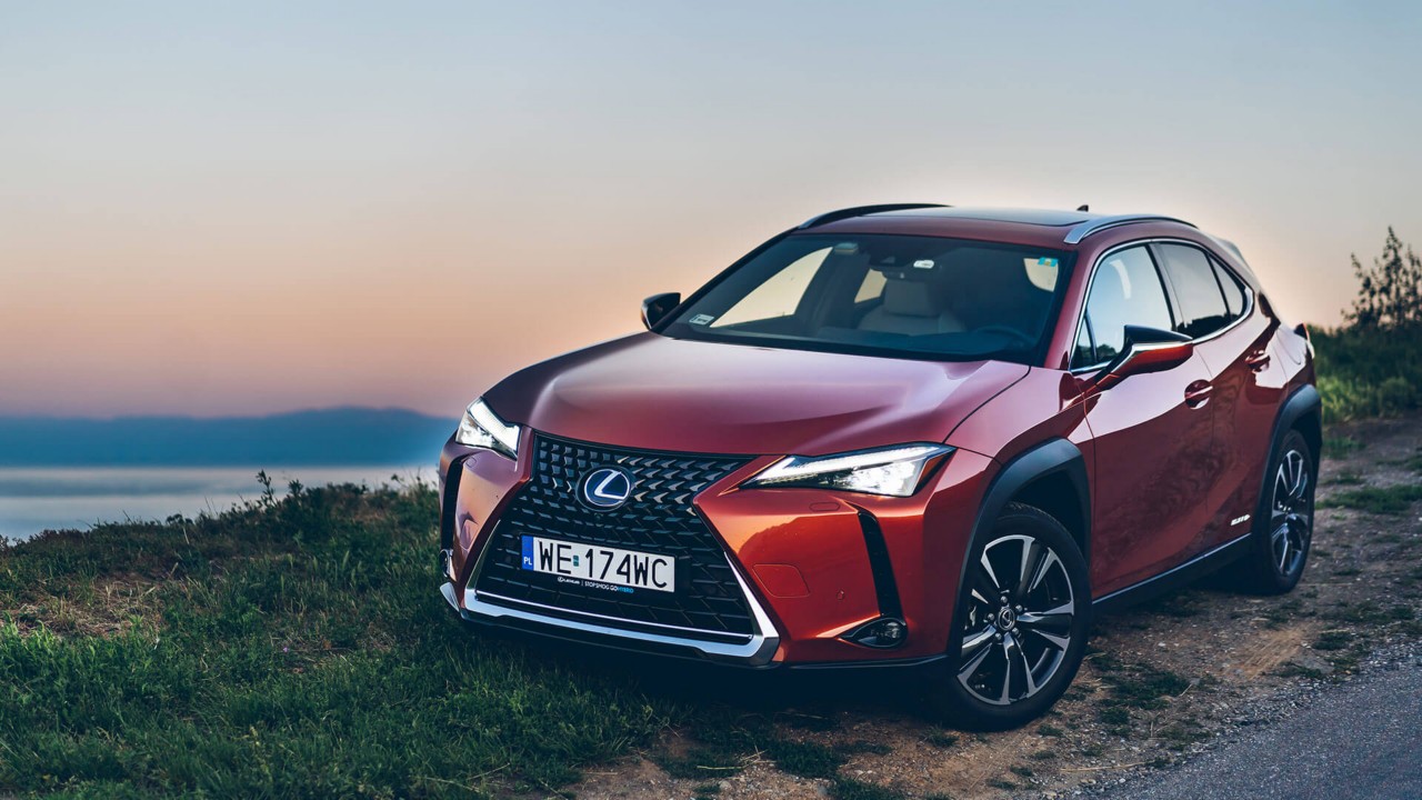 NOVINKY LEXUS