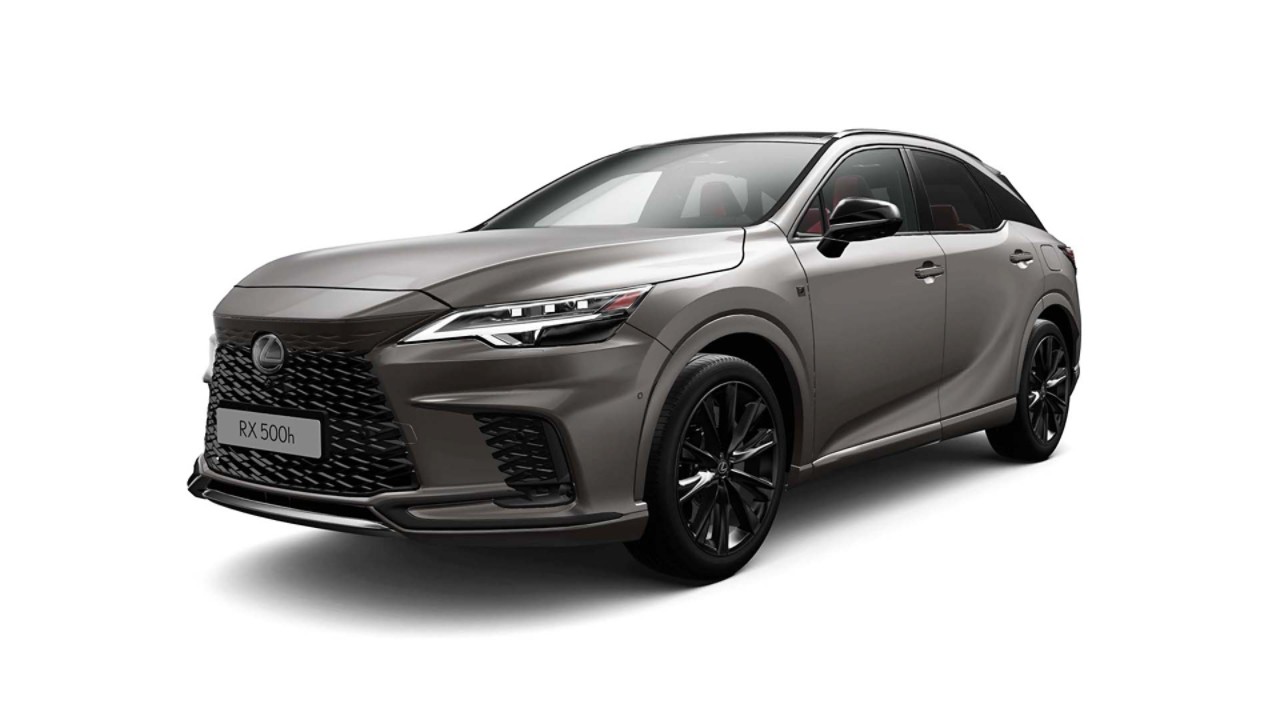 Studio image of the Lexus RX