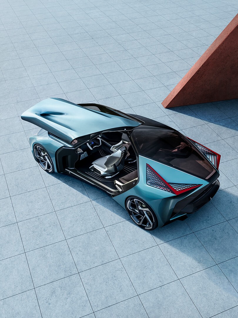 Futuristický exteriér naznačuje podobu elektrifikovaných vozidiel Lexus s výhľadom až do roku 2030
